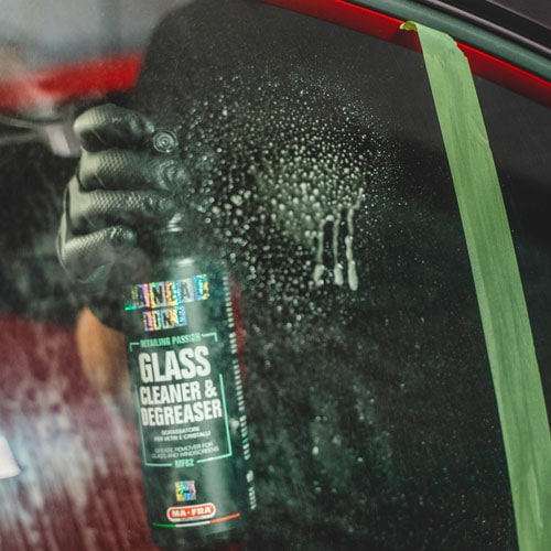 חומר לניקוי שמשות Maniac Glass Cleaner & Degreaser