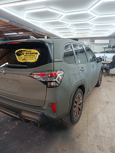 Subaru Forester green raptor