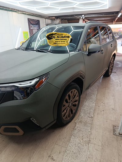 Subaru Forester green raptor